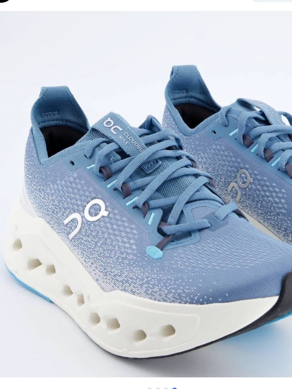 On cloudsurfer max  Men size 10  Running Shoes - Blue/White
